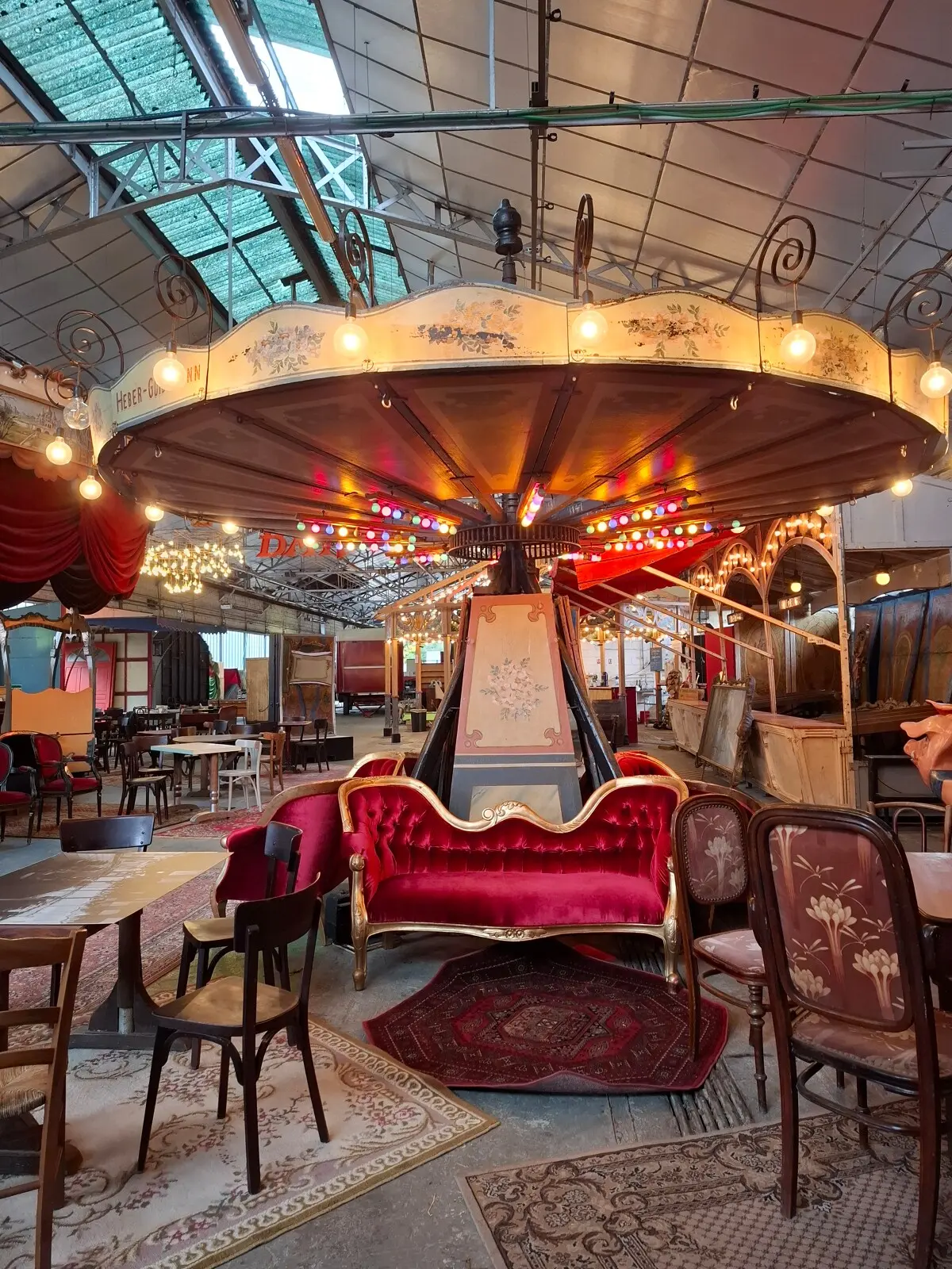 Grand_Huit_Interieur_Droits_reserves_2.jpg Grand_Huit_Interieur_Droits_reserves_2.jpg